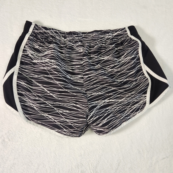 Athletic Running Shorts size Medium Size 8-10 - Picture 2 of 9